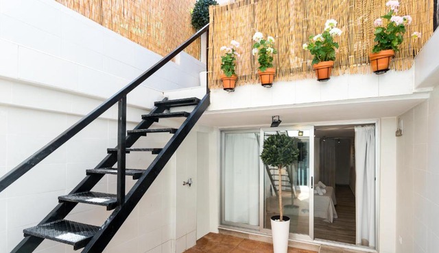 ApartUP Cabanyal Market