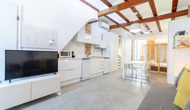APARTUP LAS ARENAS BEACH MALVARROSA WIFI AIRE ACONDICIONADO