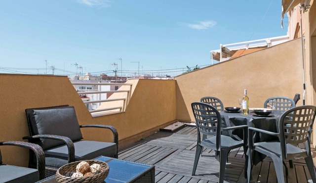 ApartUP Malvarrosa Attic Beach