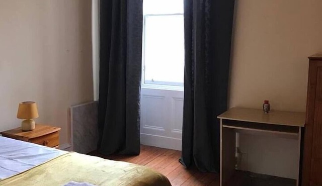 Apex Haymarket Station Apartment