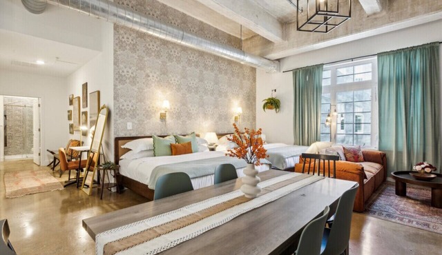 Apex Studio| Loft, Free parking, Gym, Game Room