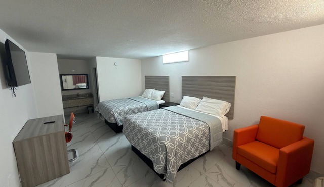 Apollo Inn