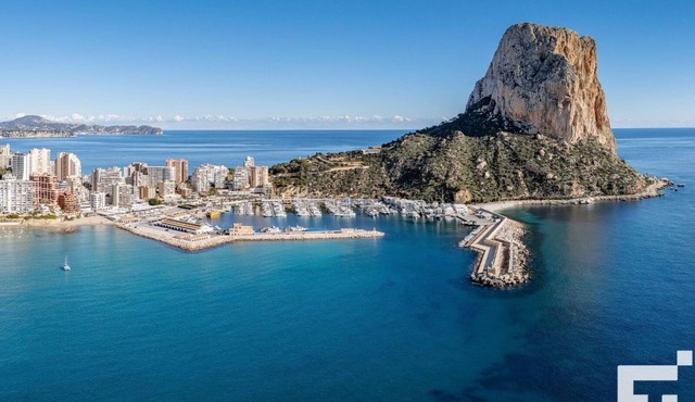 Apolo XVI 1 4 18 - Grupo Turis - Calpe, Costa Blanca