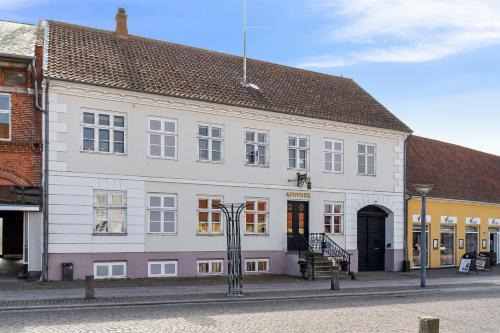 Apotekergaarden