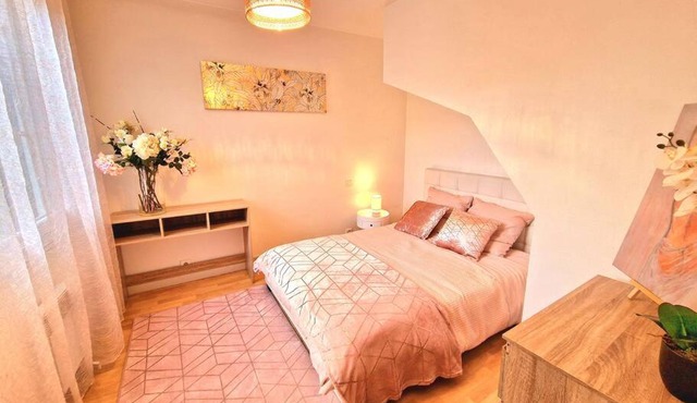 App 5 - T3 Hyper Centre Lumineux et Calme 5min Gare