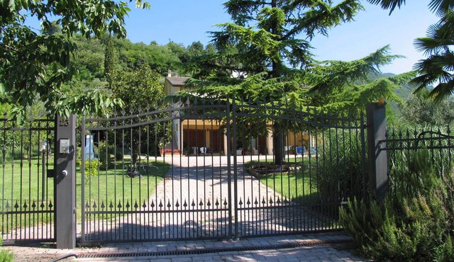 App. Margherita with swimming pool - surrounded by greenery for relaxing holidays