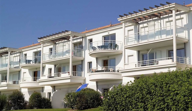 Appartement équipé 8p, sur le terrain de Golf !