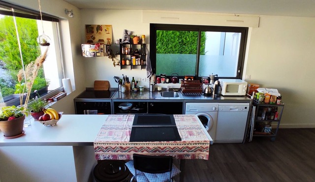 Appartement 4 Pers. au Calme Avec Parking Gratuit