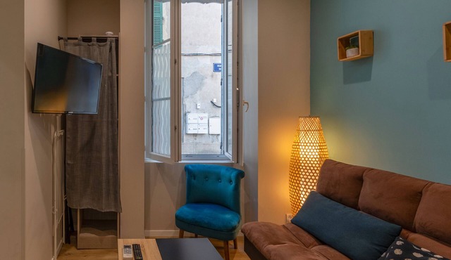 Appart 100 - Cosy T2 with TV