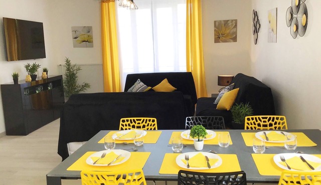 Appart 100 m2 AC, parking, near Sanctuaire