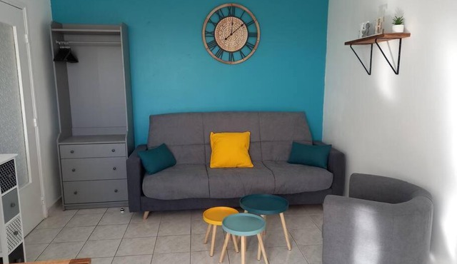 Appart 2/4 pers proche centre avec Balcon, Parking