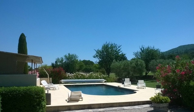 Appart. 2 Pers. Le Calme au Coeur des Oliviers