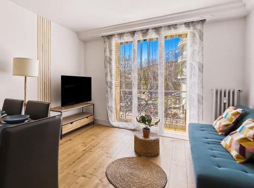 Appart 4 chambres, balcon et ascenseur