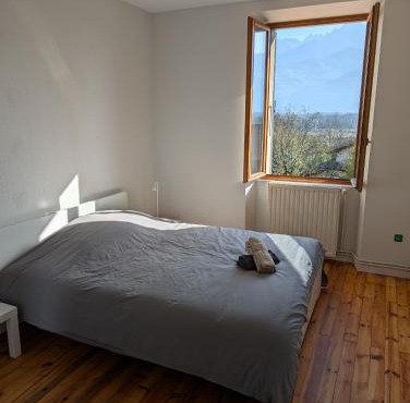 Appart 65m2 avec 2 chambres dans ferme rénovée - Parking gratuit - Grande vue montagnes