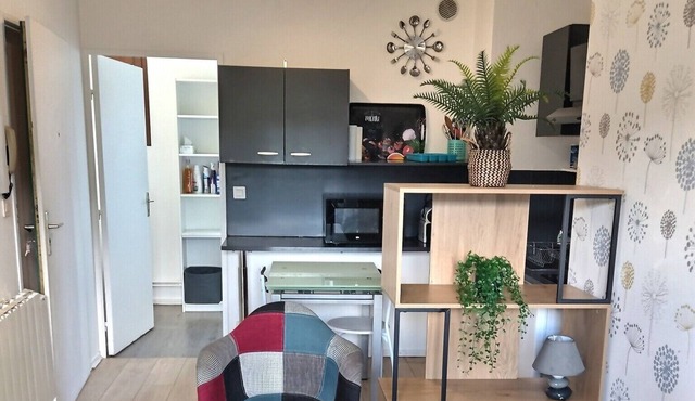 Appart Bourg 14, Calme, Wifi Gratuit, Jardin Privé, Proche Toutes Commodités