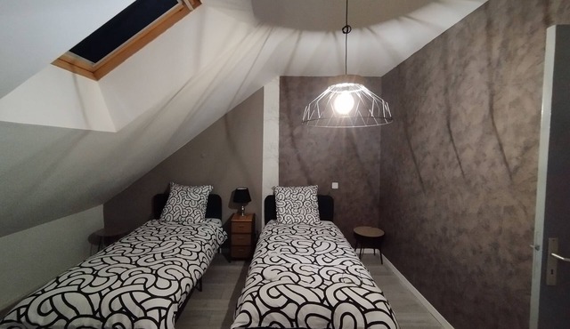 Appart Côte 204 Bis, Quartier Calme Proche des Commerces et Nature