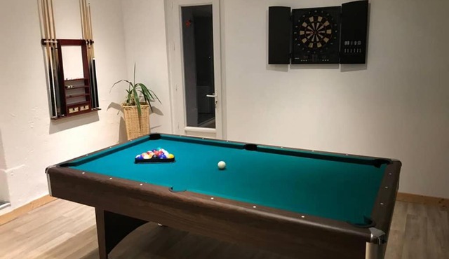 Appart Chalet Haut Jura Billard Sauna Bbf et +