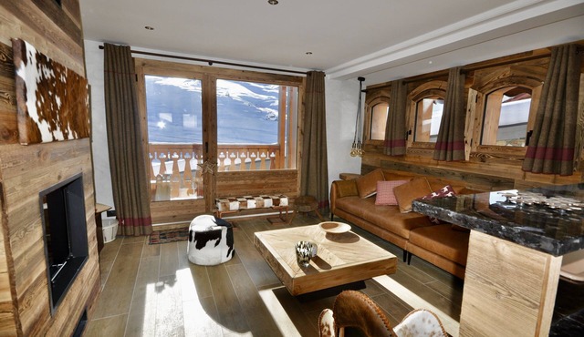 APPART-CHALET IN VALTHORENS. SKI IN/OUT (SUNDAY TO SUNDAY)