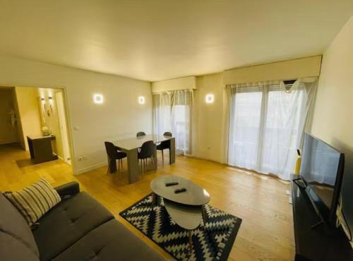 Appart Champs Élysée bagatelle - 4 pers