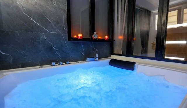 Appart' Cocooning & Balnéo double - Cognac Centre