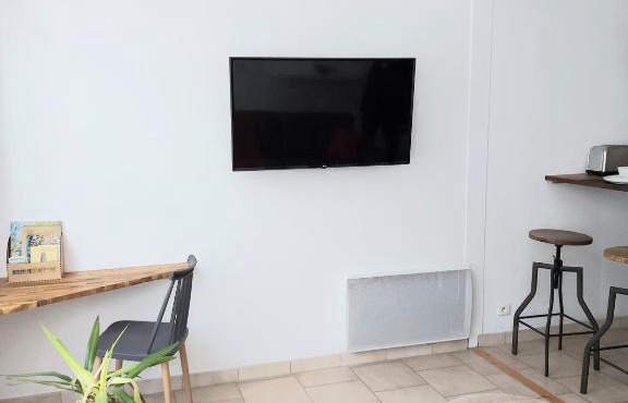 Appart confort#1, centre-ville, Gare à pieds proche commodités