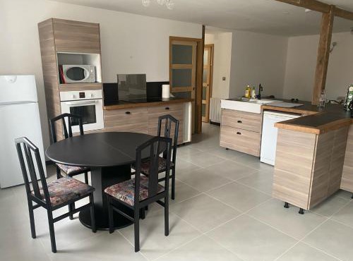 Appart Fourchambault 6/8 personnes rez de chaussée