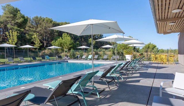 Appart'hôtel Kyriad Résidence Cabriès - Plan de Campagne
