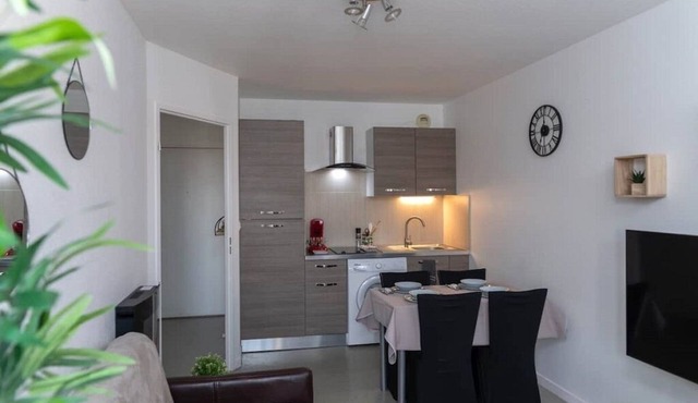 Appart'henri T1 Bisfibreparkingtram24/24auto