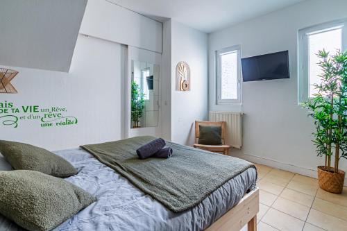 Appart'Hotel BelleEscale Versailles Saint Cyr l'Ecole