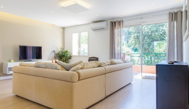 Appart "LA SOURCE 1" T3 - 3* Near beaches