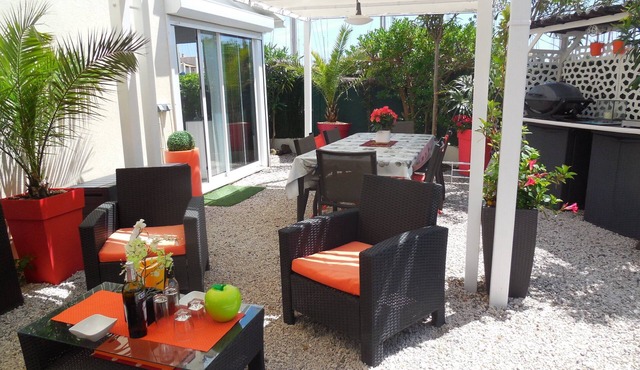 Appart T3 57m2 Jardin70m2.CLIM TVTNTSAT PARKINGPRIVÉ BOX FIBRE PORTMALFATO.