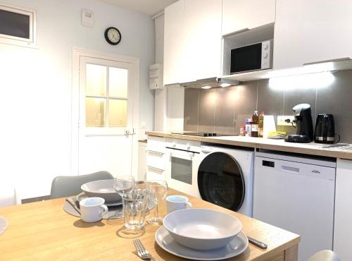 Appart'Village Le Creusot centre - Parking facile - Bus gare TGV 17 min