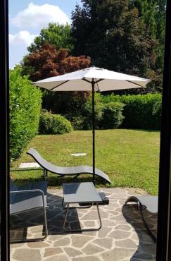 Appartamento con giardino vicino Como e Milano