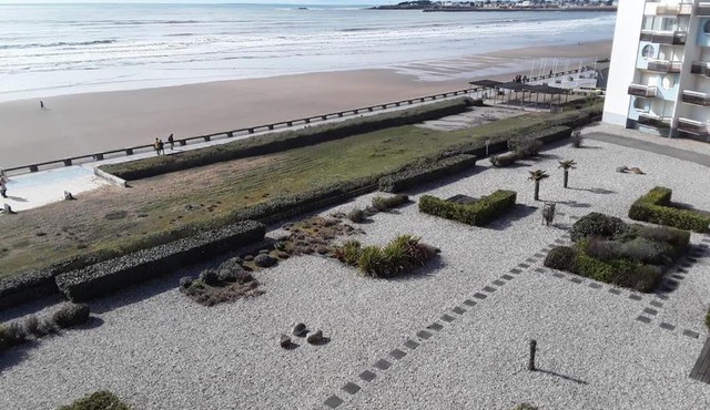 Appartement fonctionnel, vue imprenable mer