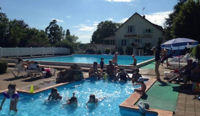 Appartement 3 étoiles - Piscine - eeebde