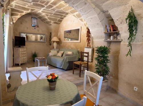 Appartement P2 à 4km D'UZÈS
