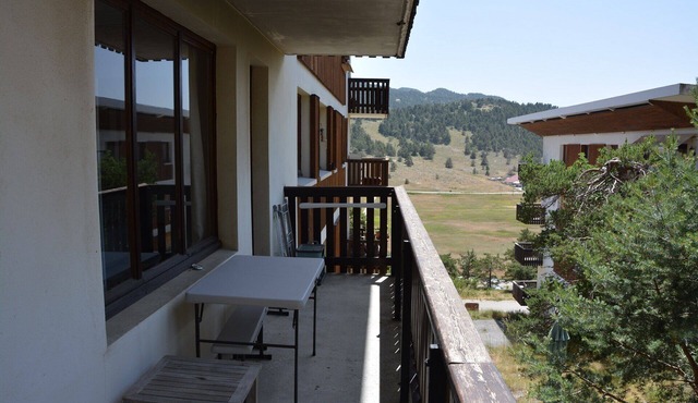 Appartement Familial au Sein de Gréolières