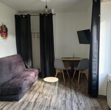 Appartement T2 meublé - Entrée indépendante