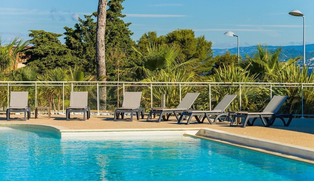 Appartement spacieux sur 2 étages près de la plage