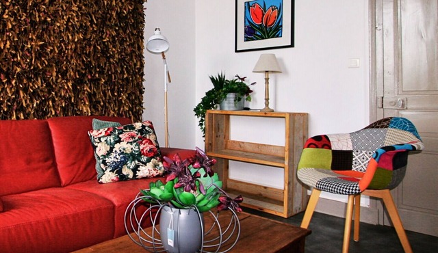 Appartement Maison Tarrade. Dans le Centre Bourg