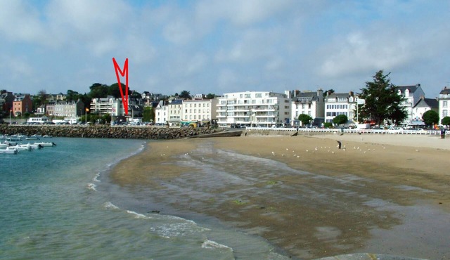 Appartement Spacieux, à 5 Minutes de la Plage, Dans Résidence de Standing