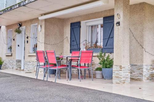 Appartement charmant à Saint-Victor-de-Cessieu - 30 m² - Terrasse