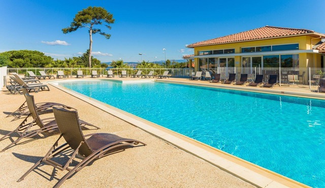 Appartement cosy 2 pièces pour 6 | Accès piscine!