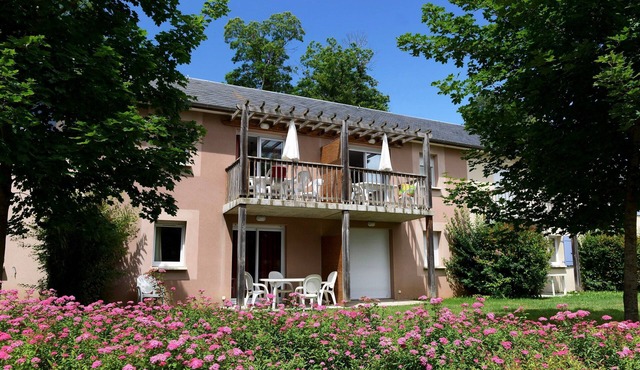 Appartement à Rignac | Piscine sur place !