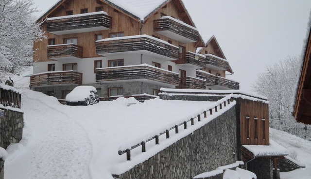 Appartement à Vaujany | Près des pistes de ski!