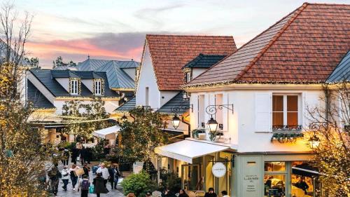 Appartement 2 Chambres 5 Pers - 5 min Disneyland Paris - Parking Gratuit - Résidence Disneyland Place Toscane Serris