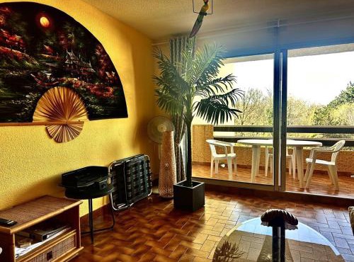 Appartement 2 pièces avec parking près de la plage - FR-1-388-118