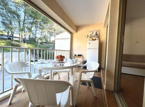 Appartement 2 pièces avec cabine - 4 pers. - Sanary-sur-Mer - FR-1-845-14