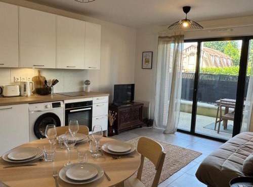 Appartement 2 pièces à Houlgate, proche plage, avec balcon et parking - FR-1-487-382