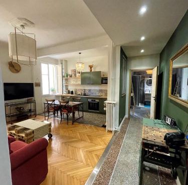 Appartement 2 pièces bourgeois meublé, aéroport tramway